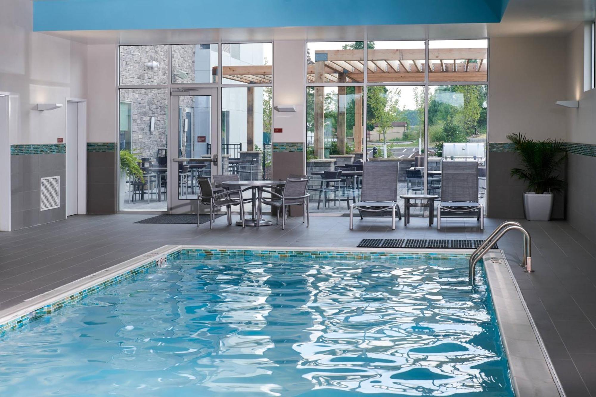 Towneplace Suites By Marriott Cleveland Solon Екстериор снимка