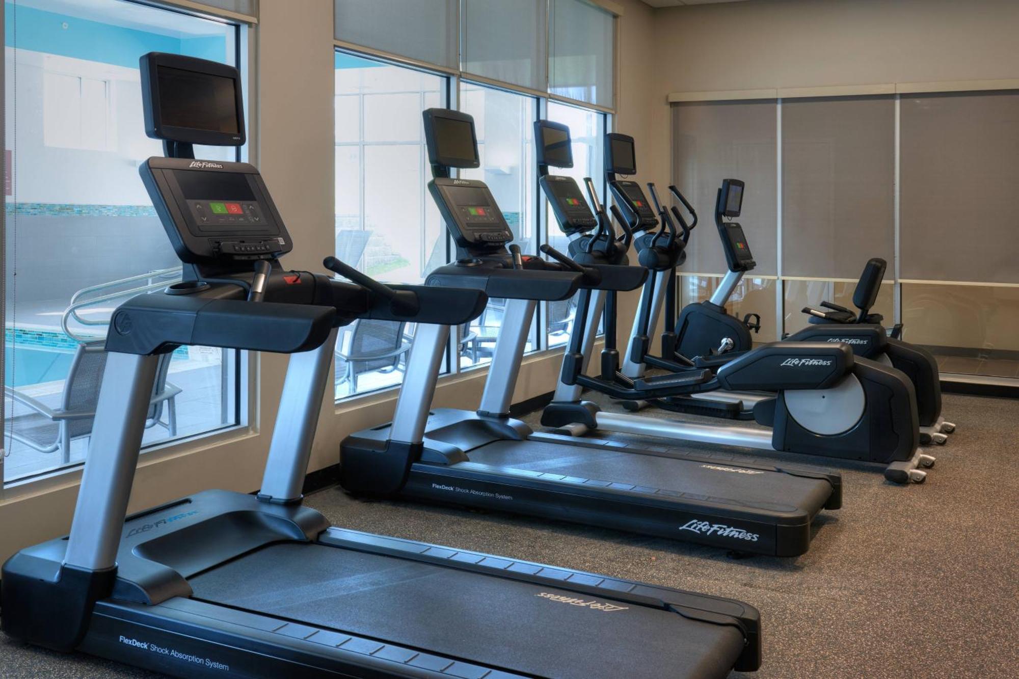 Towneplace Suites By Marriott Cleveland Solon Екстериор снимка
