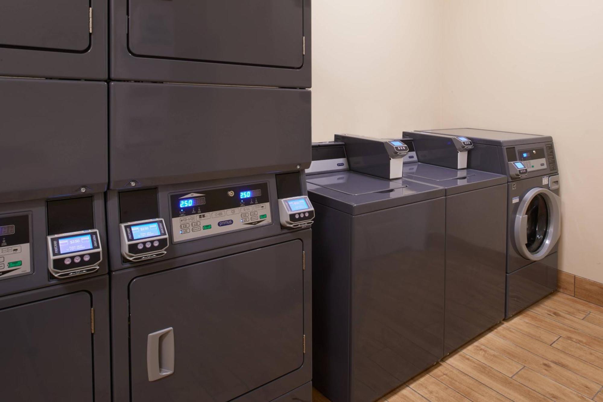 Towneplace Suites By Marriott Cleveland Solon Екстериор снимка