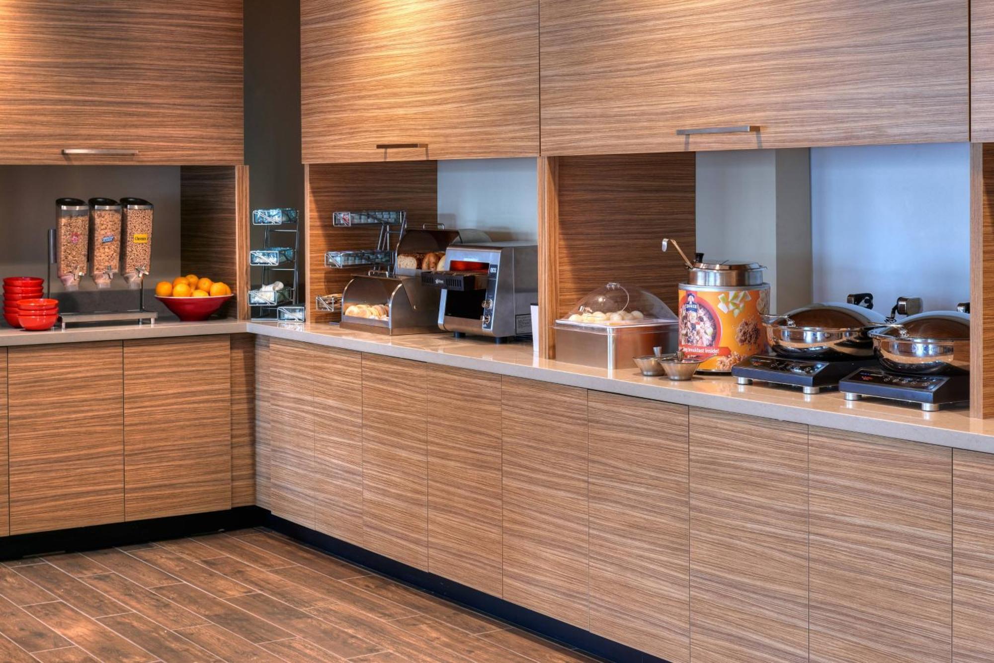 Towneplace Suites By Marriott Cleveland Solon Екстериор снимка