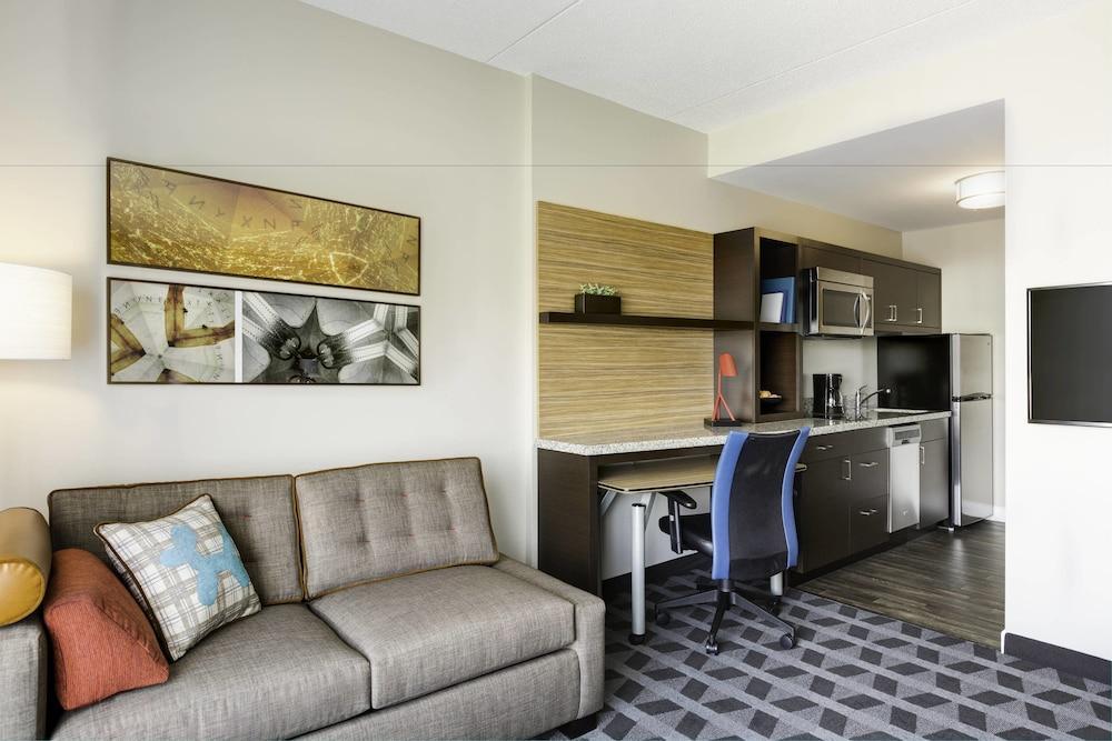Towneplace Suites By Marriott Cleveland Solon Екстериор снимка