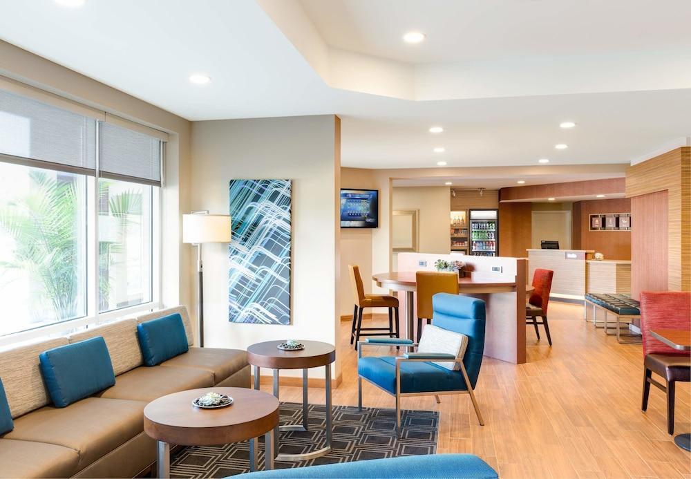 Towneplace Suites By Marriott Cleveland Solon Екстериор снимка